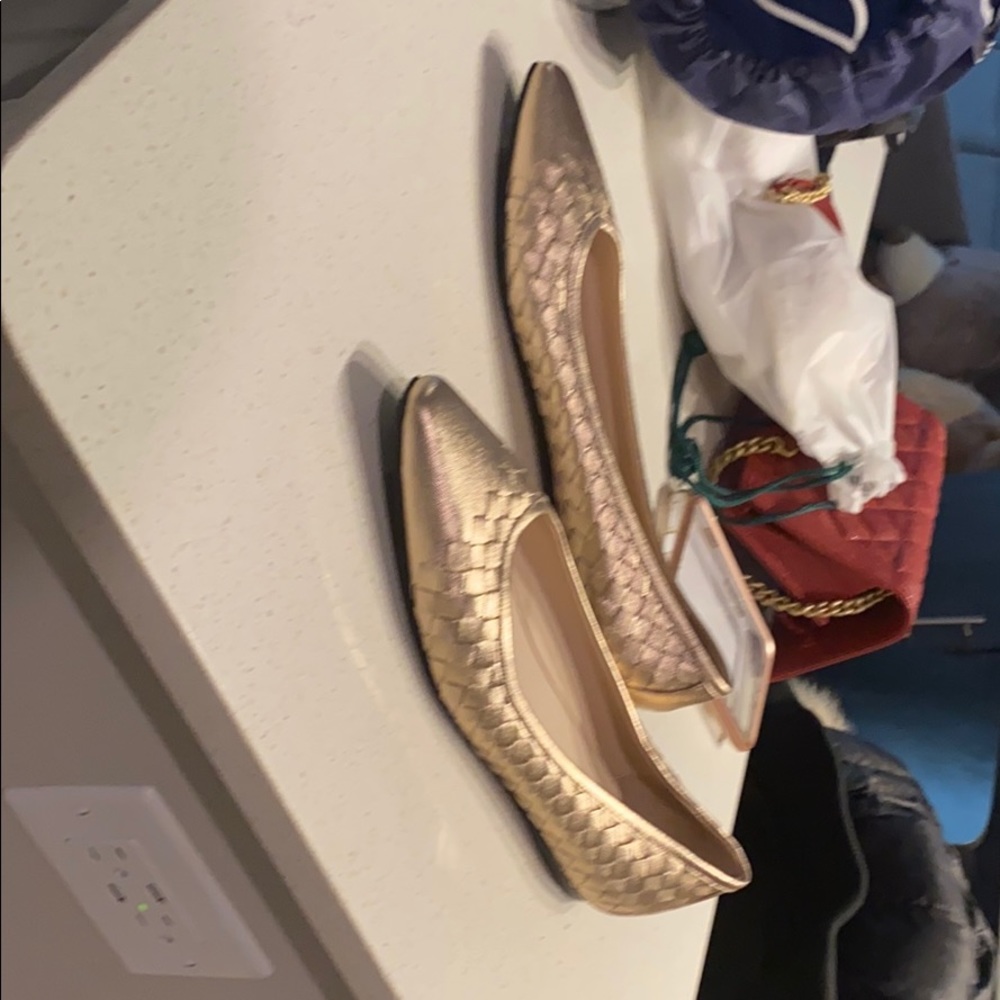 flat - Picture 2 of 2